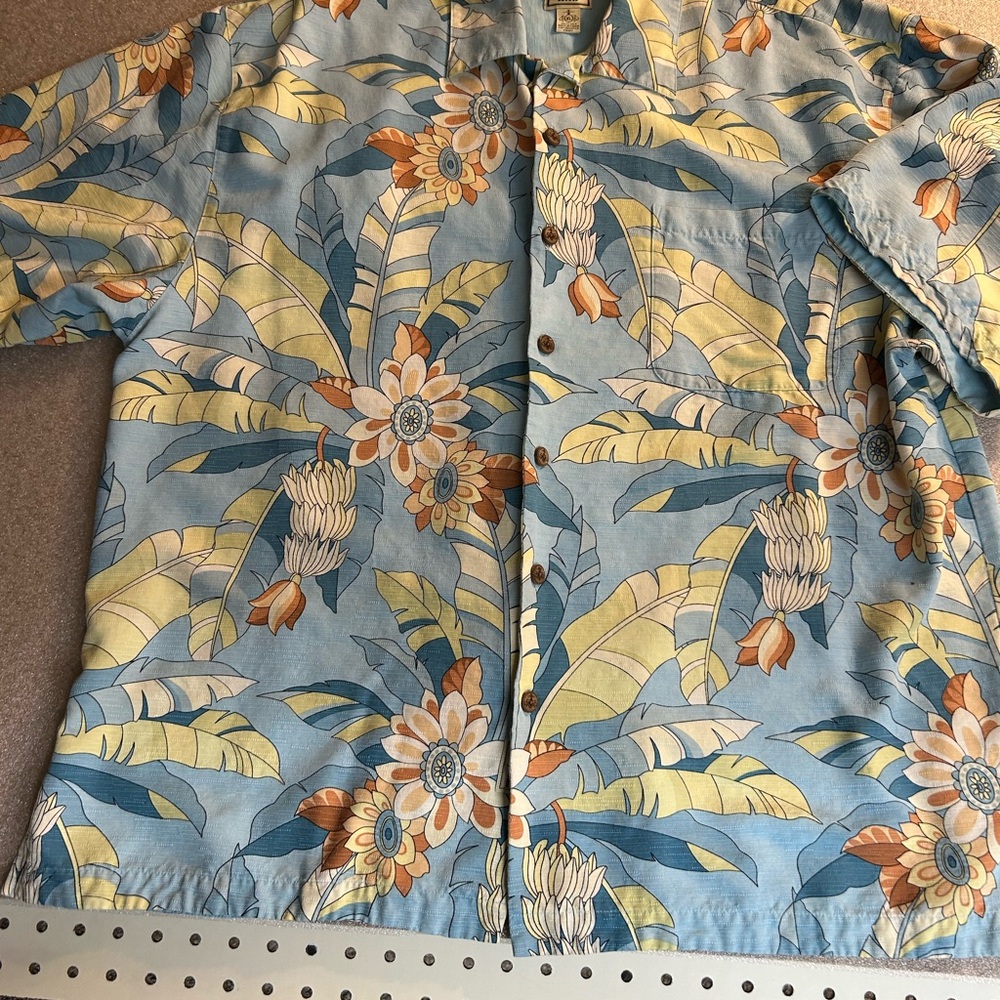 Tropical Blue Floral Short Sleeve‎ Shirt, XL Mens, 100% silk